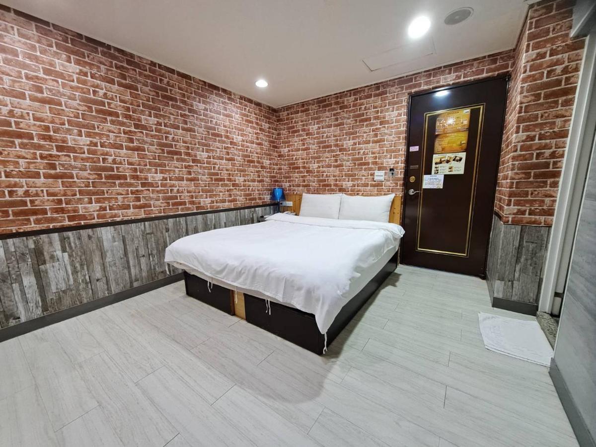 Bin Chen Business Hotel Hsinchu by Eksteriør bilde