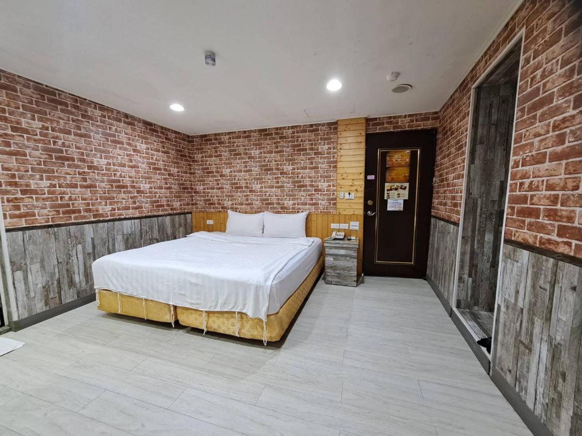 Bin Chen Business Hotel Hsinchu by Eksteriør bilde